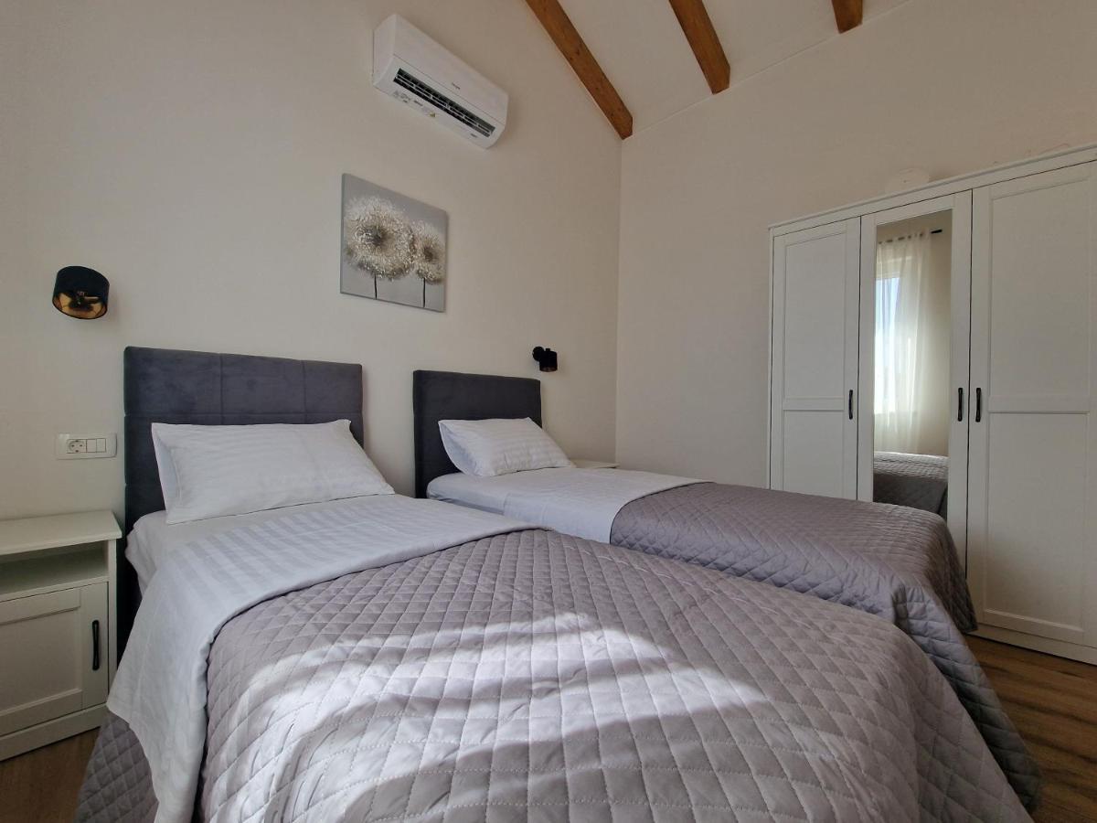 Apartments Miamare Primošten Kültér fotó
