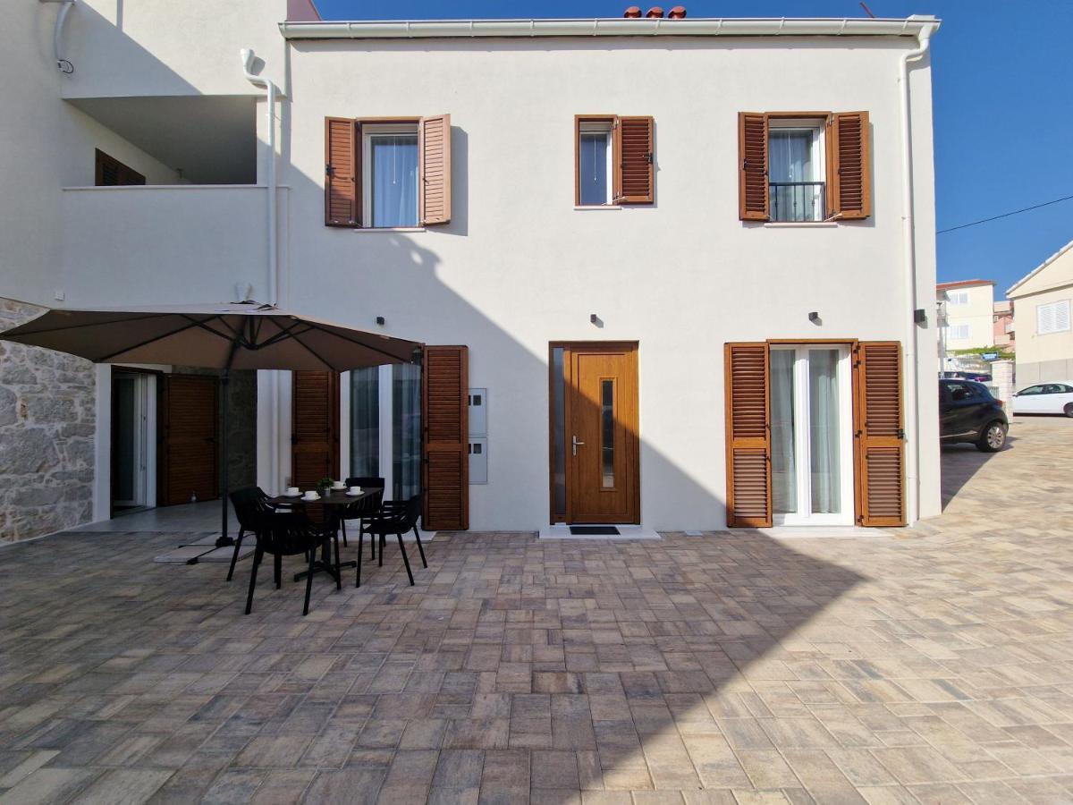 Apartments Miamare Primošten Kültér fotó
