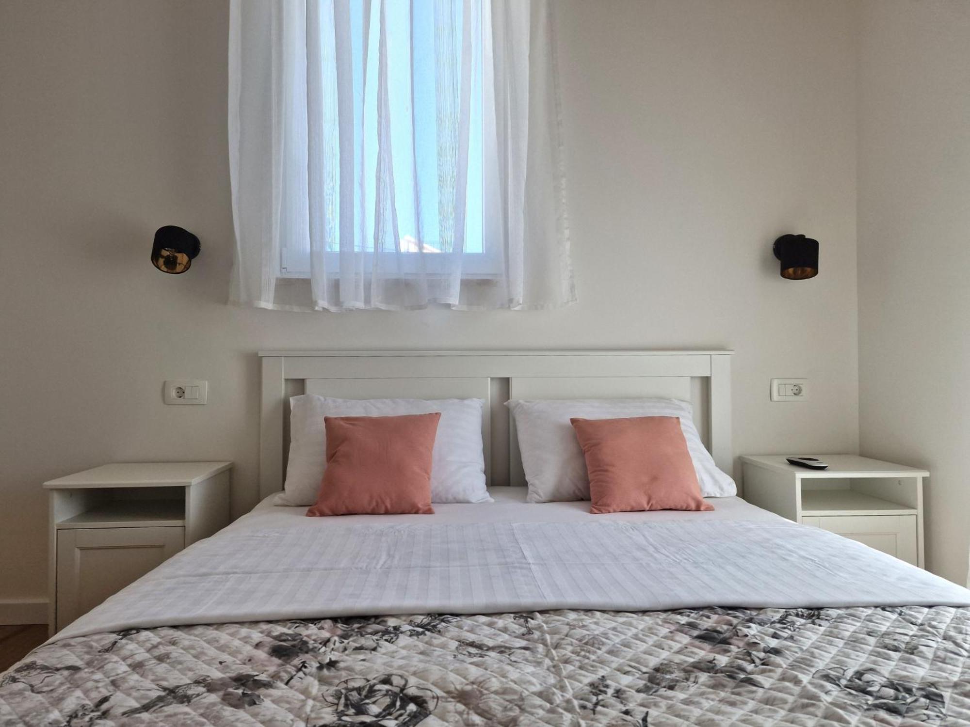 Apartments Miamare Primošten Kültér fotó