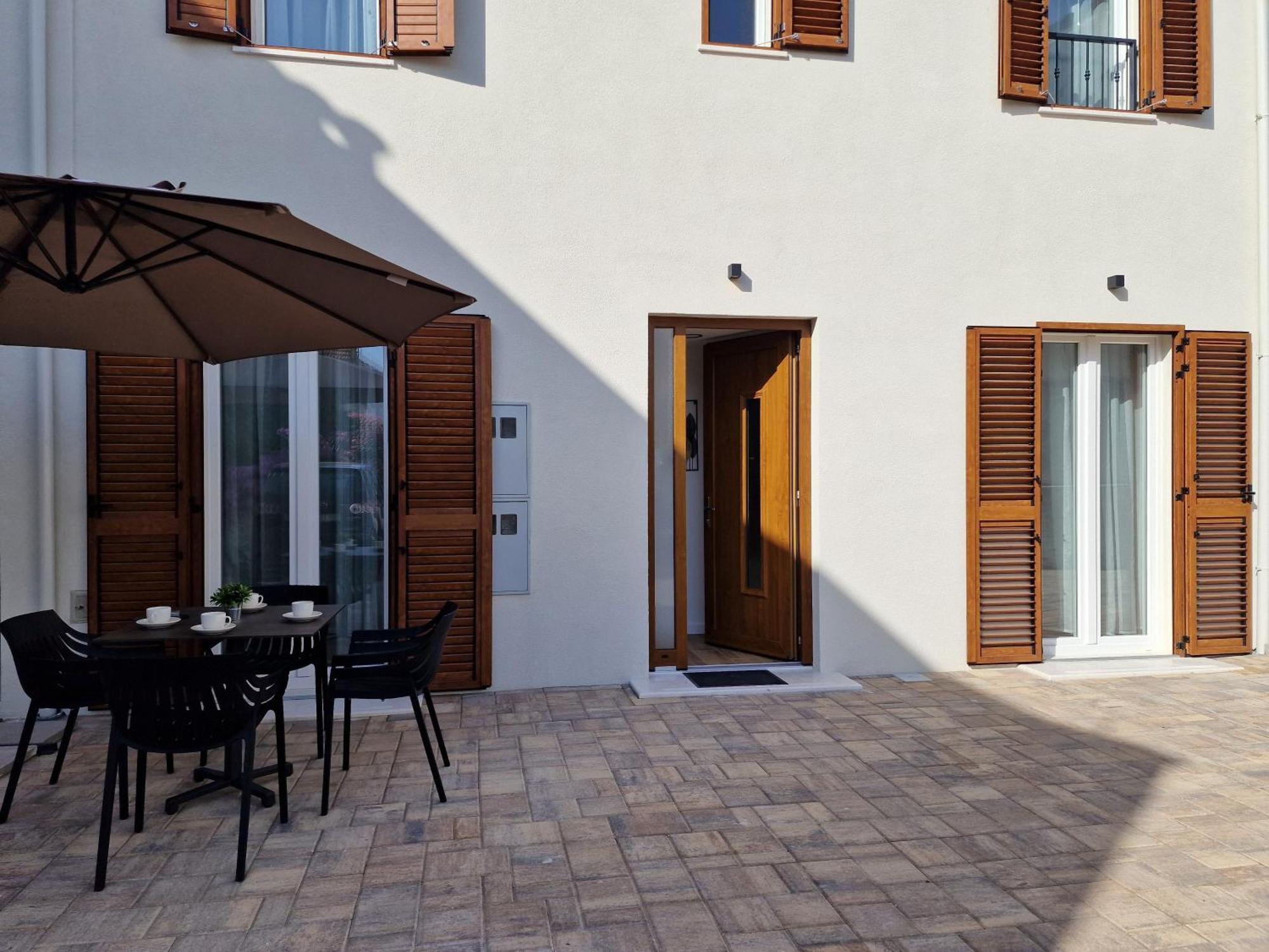 Apartments Miamare Primošten Kültér fotó